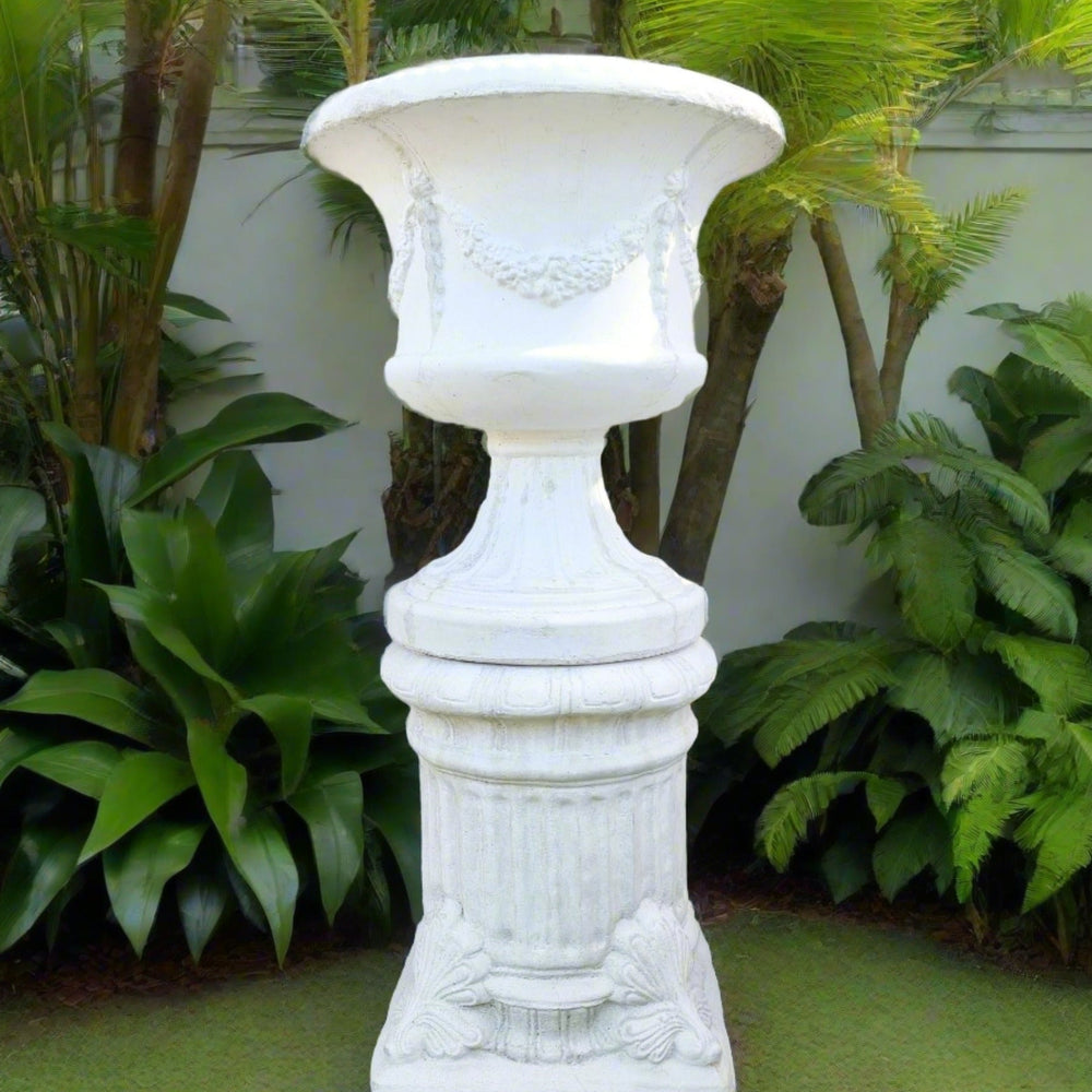 Urns